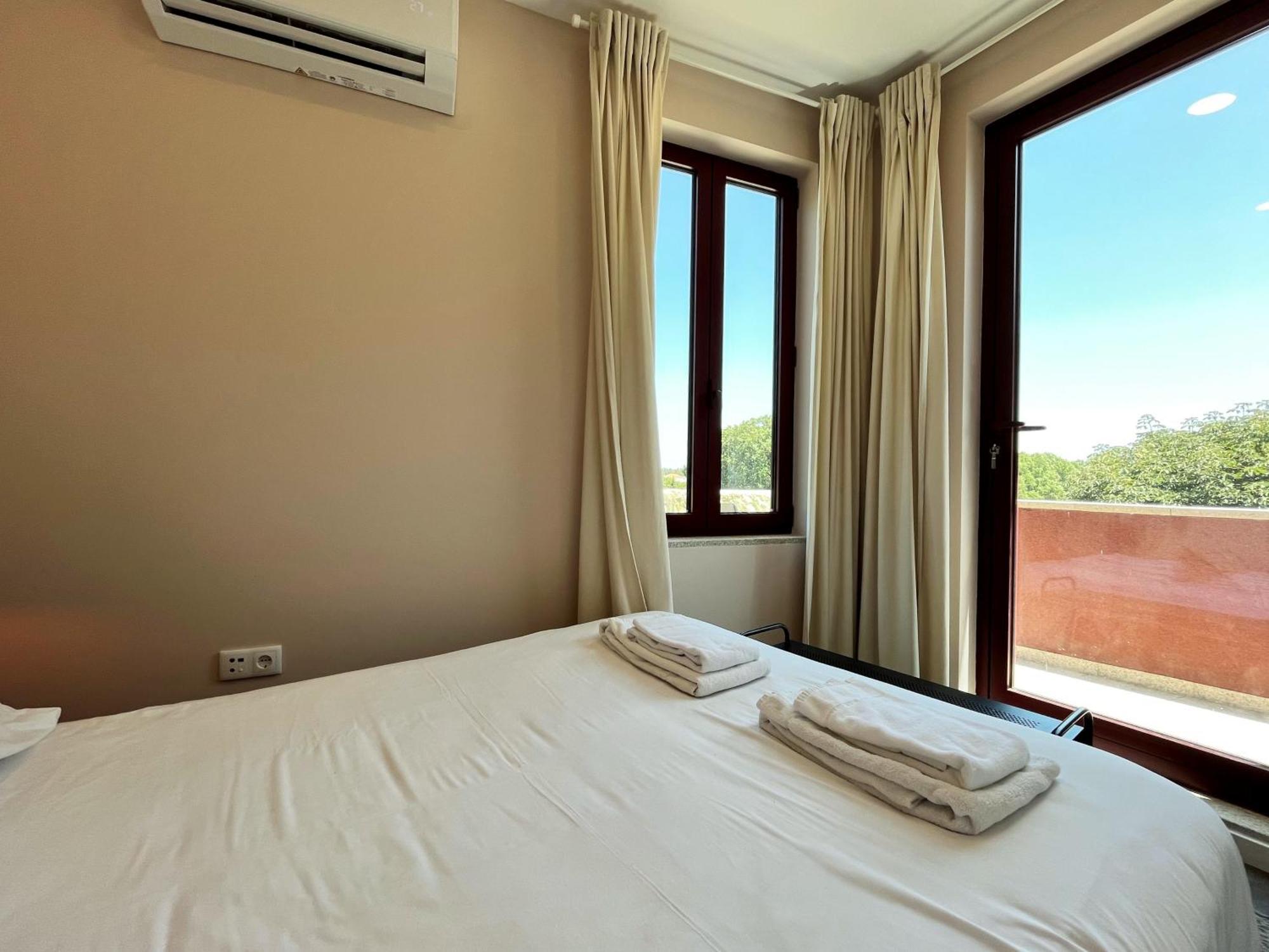 Nomad'S Fine Arts Collection Apartment Porto Luaran gambar